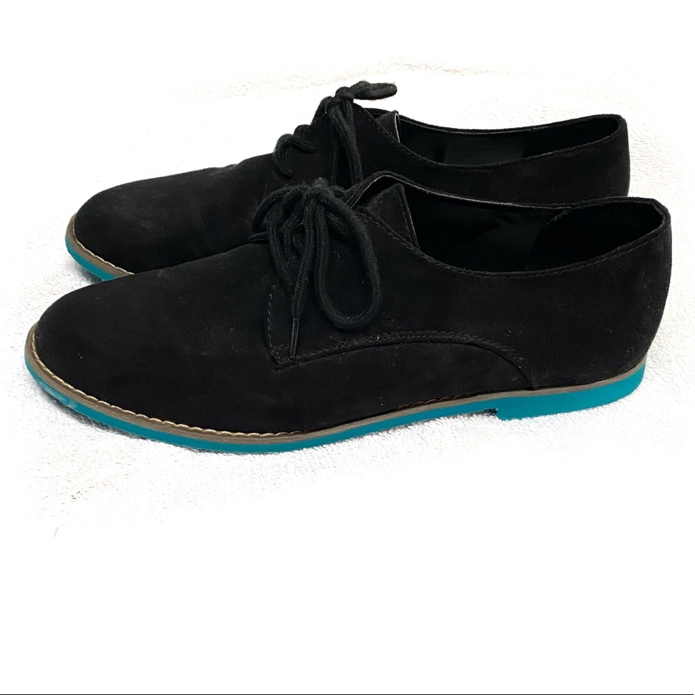 Mossimo Supply Women’s Faux Suede Oxford